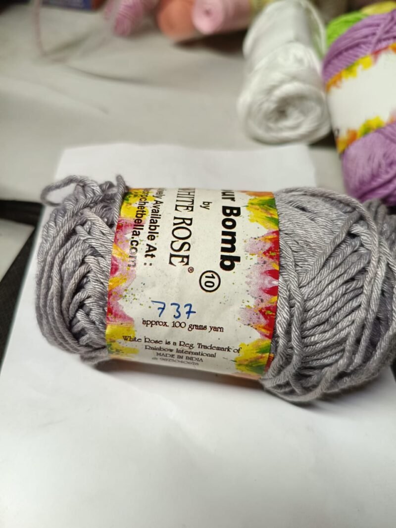 color bomb 10 SHADE NO.. 737