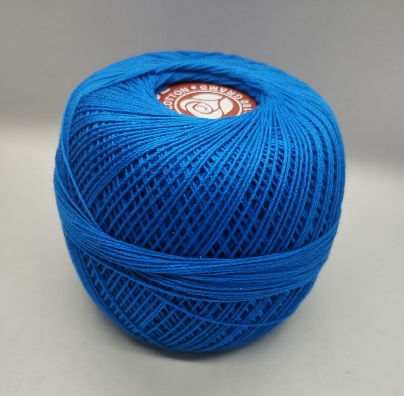 WHITE ROSE 20 no. crochet yarn   SHADE NO. R-410
