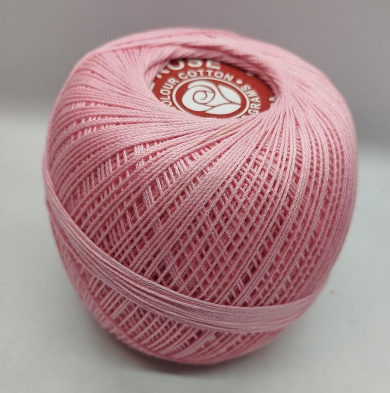 WHITE ROSE 20 no. crochet yarn   SHADE NO. R-050