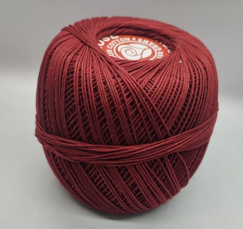 WHITE ROSE 20 no. crochet yarn   SHADE NO. R-020