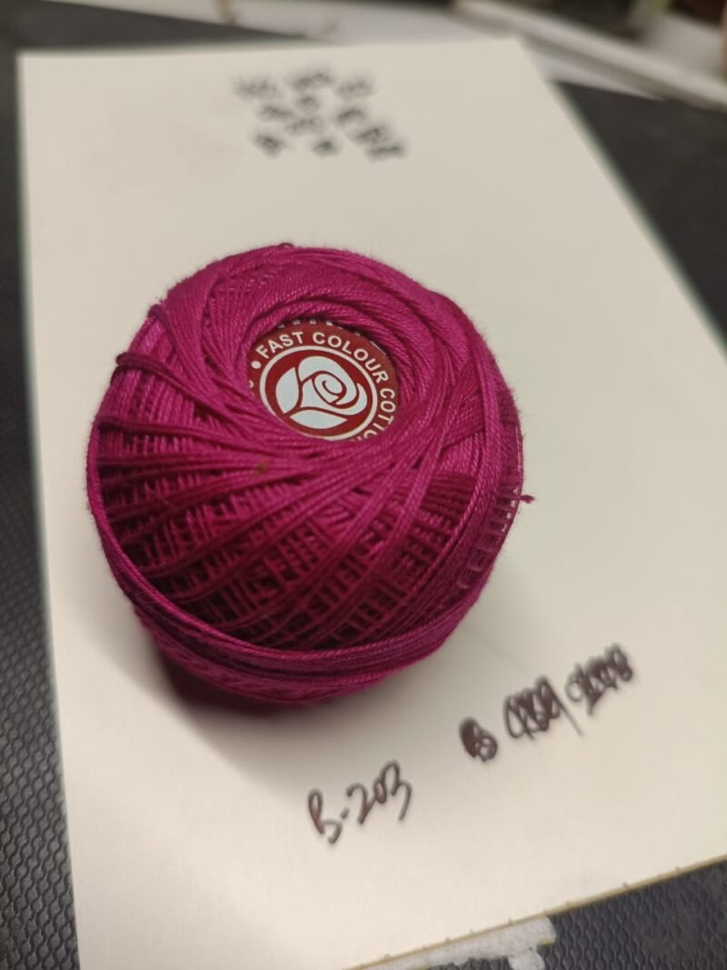 WHITE ROSE 40 no. tatting yarn 20 grams ball shade no. R-B-203